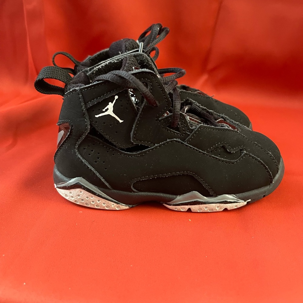 Jordan toddler True Flights